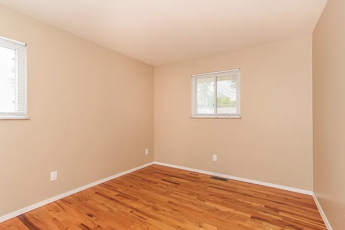 11374 Geneva Rd — Photo 7