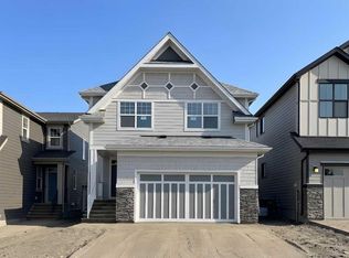 547 N Mercado Ave SE, Calgary, AB T3M 4C9