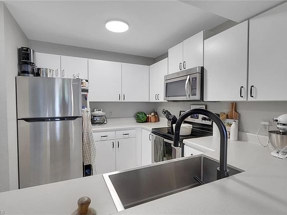 5th image of 8304 Key Royal CIR #1723