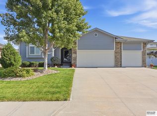 8063 N 129th Ave, Omaha, NE 68142