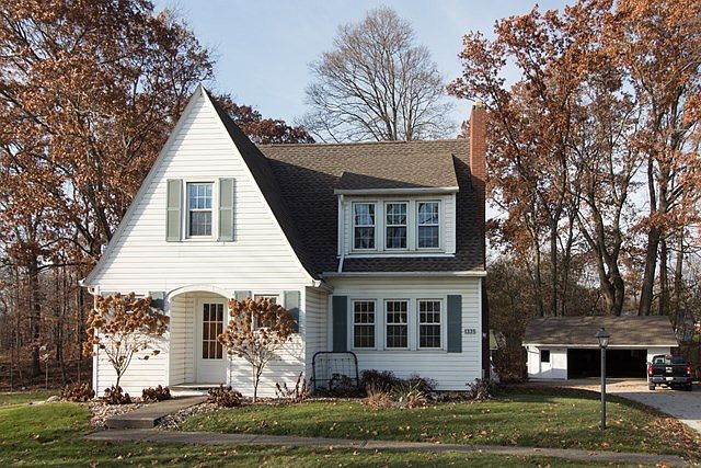 1st image of 1335 Park Ave E