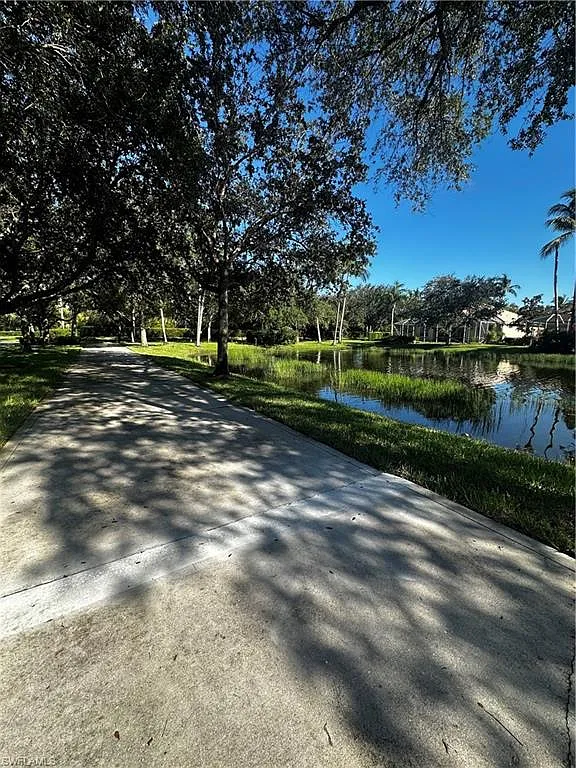 3 bed, 2.5 bath, 1830 sqft, $3,400 — Photo 4
