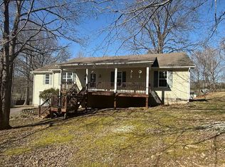 4230 Mitchell Weaver Rd, Scottsville, KY 42164