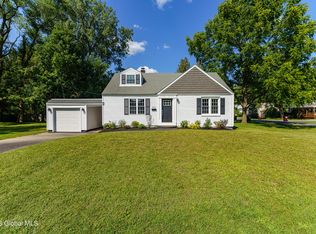 3031 Lillian Rd, Schenectady, NY 12303