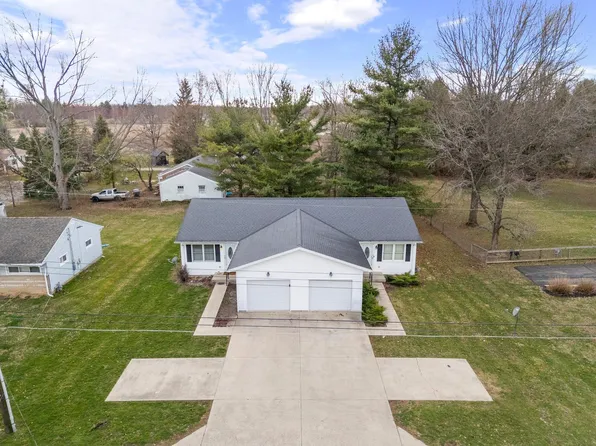 795 Westview Dr #A & B, Mount Gilead, OH 43338