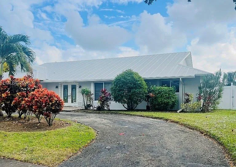 3324 Lakeview Blvd — Photo 35
