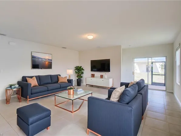 211 NE 20th ST, CAPE CORAL, FL 33909