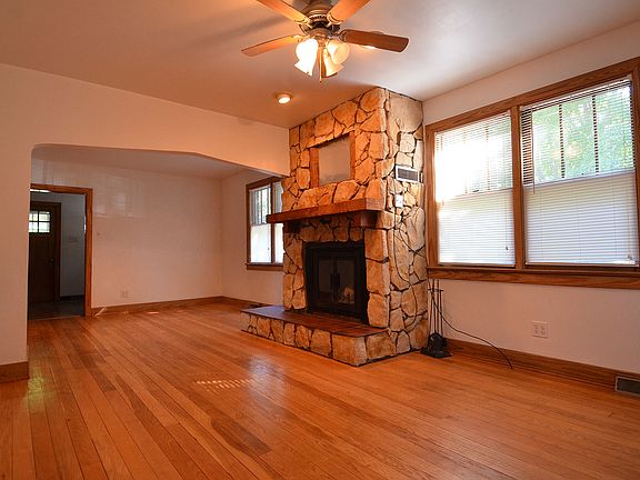 4th image of 1515 S Vermillion St