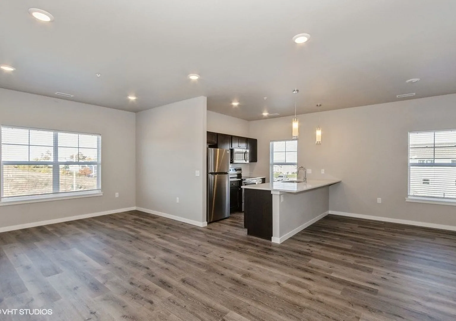 Big Ben Townhomes Brand New 2 & 3 Bedroom Townhomes | Attached 2-Stall Garage — Photo 3