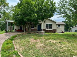 104 Circle Dr, Herrin, IL 62948