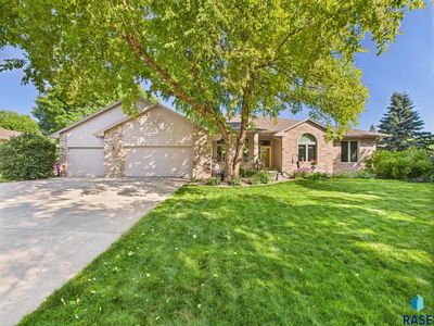 6908 W Stoney Creek St, Sioux Falls, SD, 57106