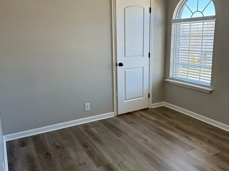 9138 River Trail Dr — Photo 10