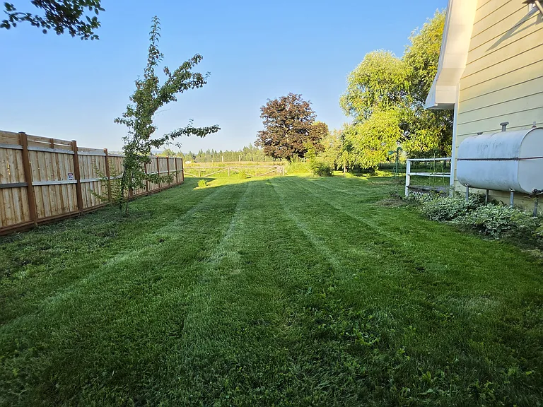 199 N Riley Creek Rd — Photo 9
