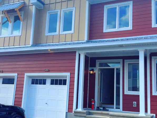 944 Seagrave Ln, Ottawa, ON K0A 2Z0