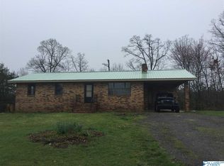 2702 Kennedy Rd NE, Fort Payne, AL 35967