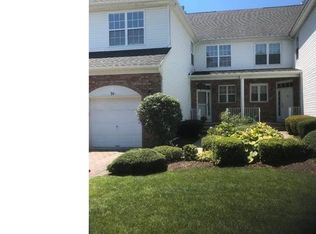 94 Shelley Cir, East Windsor, NJ 08520