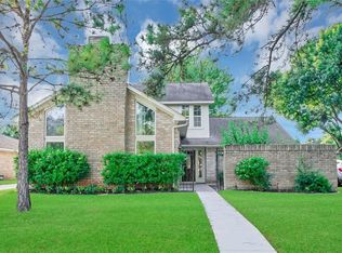 2706 Colony Dr, Sugar Land, TX 77479