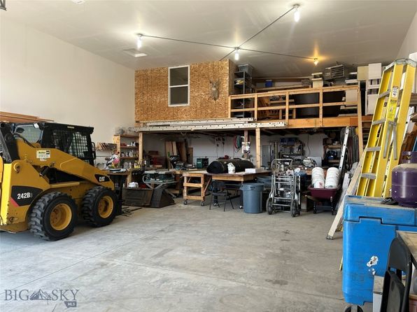 152 Countryside Ln UNIT E