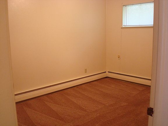 4th image of 612 Fuller Dr #Fdp