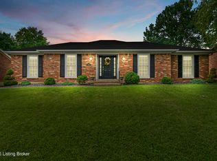 8317 Cabin Hill Rd, Louisville, KY 40291