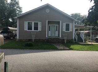 2 Brown Annex St, Seneca, SC 29678