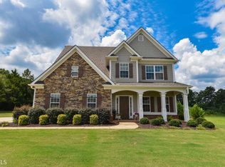 2910 Avalon Dr, Bogart, GA 30622