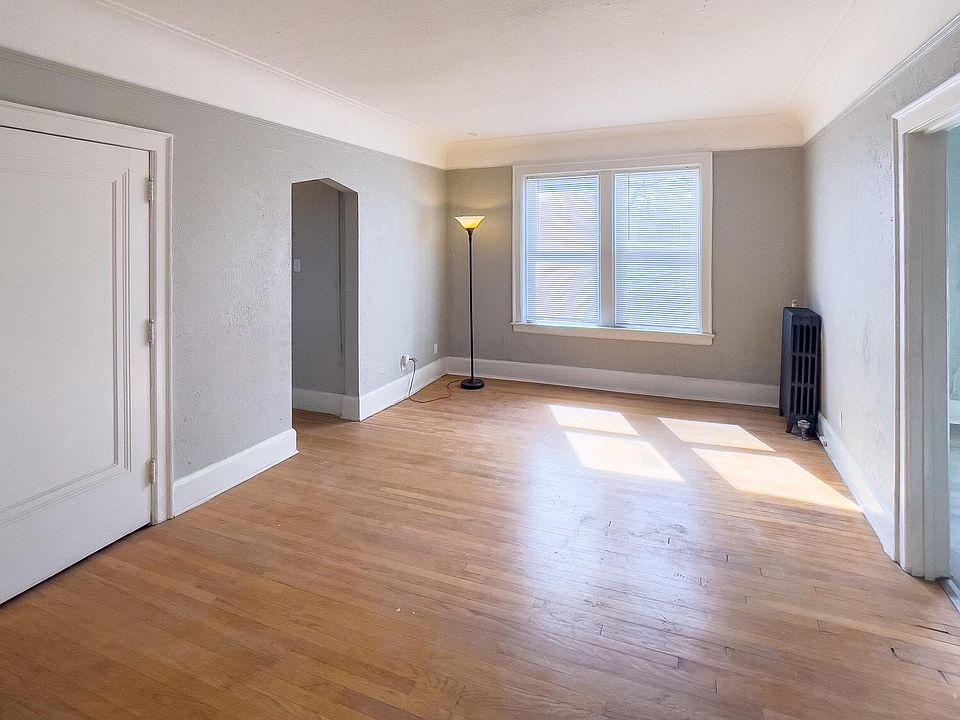 1st image of 2545 Ford St #B6