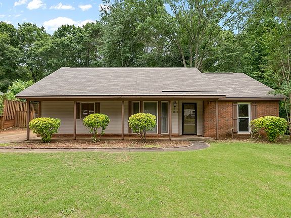 2nd image of 4811 Bridlewood Dr