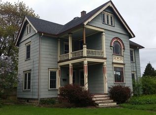 1513 N Richmond Rd, McHenry, IL 60050