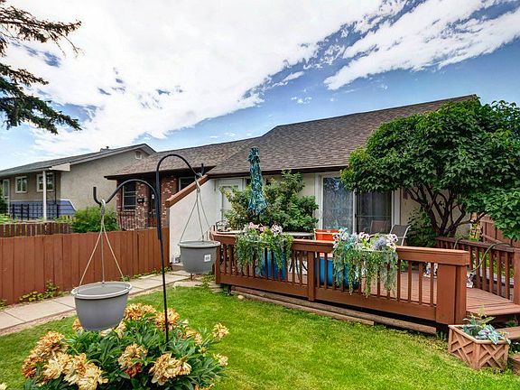 2nd image of 2009 W 41st St SE