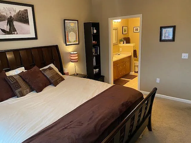 8546 Gold Peak Ln #B — Photo 7