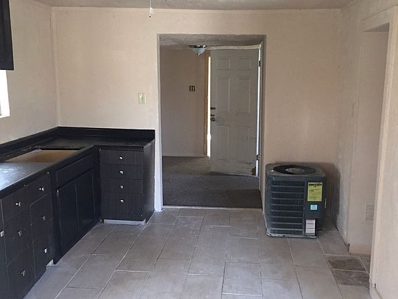 4th image of 5838 Mayo Dr