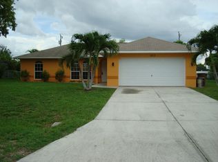 1813 NE 2nd Ter, Cape Coral, FL 33909