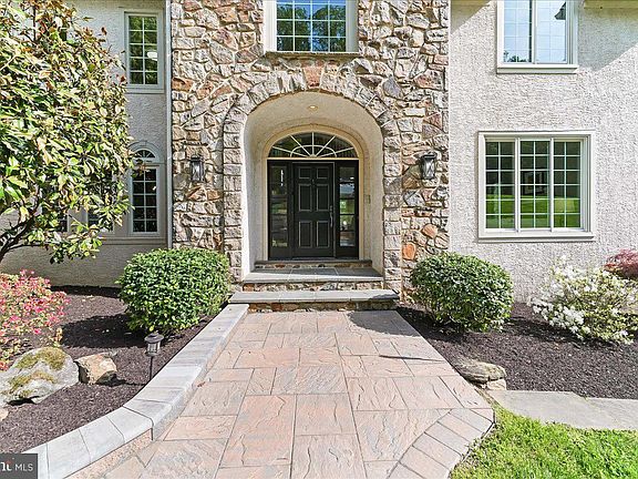 4th image of 3507 Runnymeade Dr