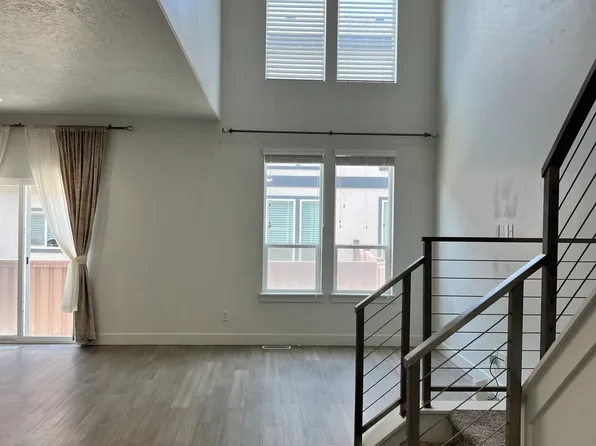 14738 S Nob Ln #1, Riverton, UT 84065