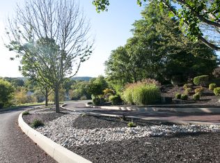 1530 Glasgow St, Pottstown, PA 19464