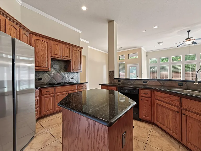 23103 Sandsage Ln — Photo 23