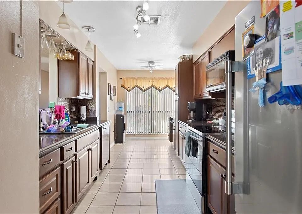 2nd image of 4412 Dunwoody Pl