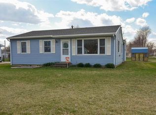 1502 Lafayette Ave, Marengo, IA 52301