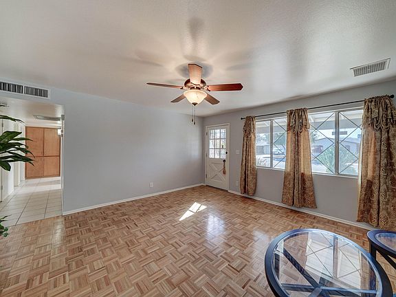 5th image of 3820 W Augusta Ave