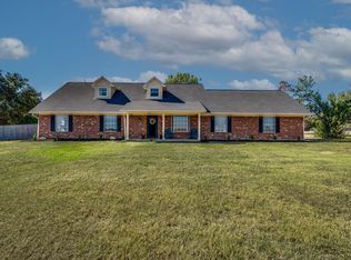 1002 Parker Hill Rd, Palmer, TX 75152
