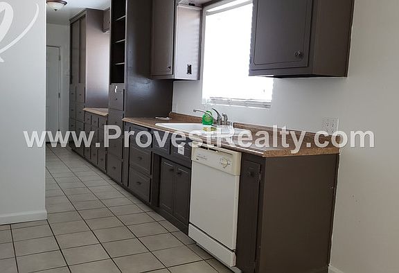 5th image of 16876 Live Oak Ave
