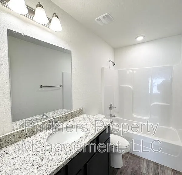 779 S Amarillo Ave #1 — Photo 16