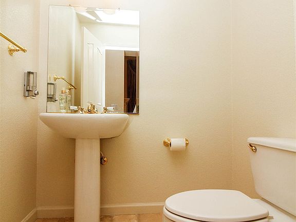 2nd image of 5470 Arezzo Dr