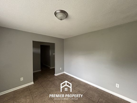 2nd image of 7126 Autumn Forrest Dr