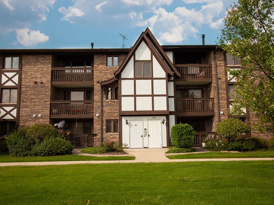 1st image of 5640 W 103rd St APT 304