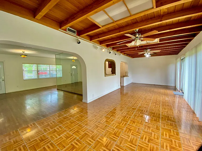 14131 NW 3rd Ave #A — Photo 29