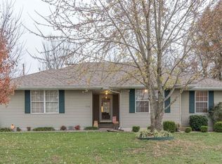 5410 S Sycamore Ave, Springfield, MO 65810