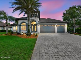 121 CHATSWORTH Drive, St. Johns, FL 32259