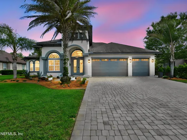 121 CHATSWORTH Drive, St. Johns, FL 32259